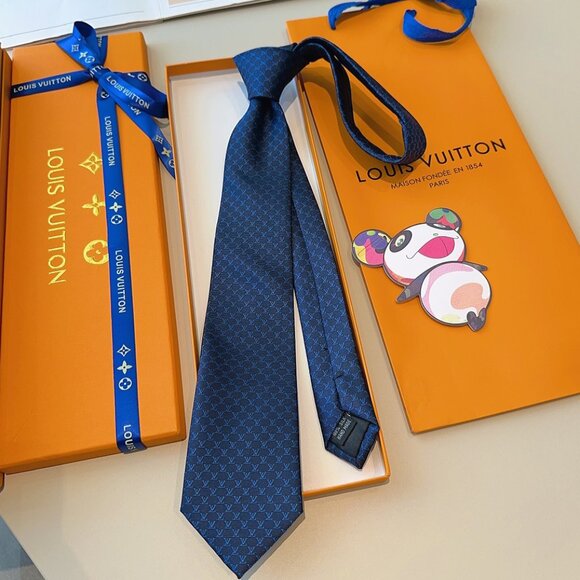 Louis Vuitton FISHNET Tie - Picture 1 of 5